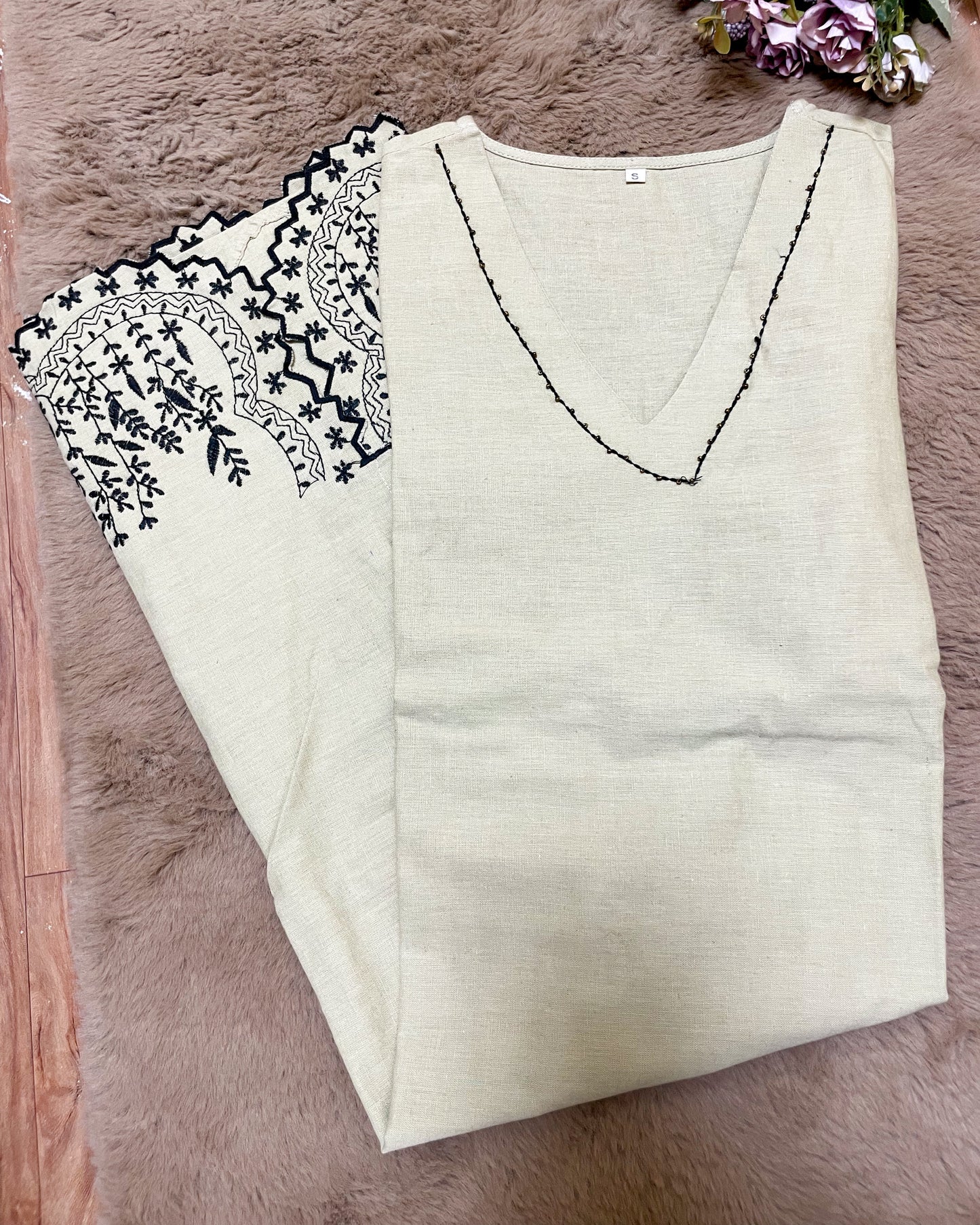 Noor-E-Kala Kurta Set