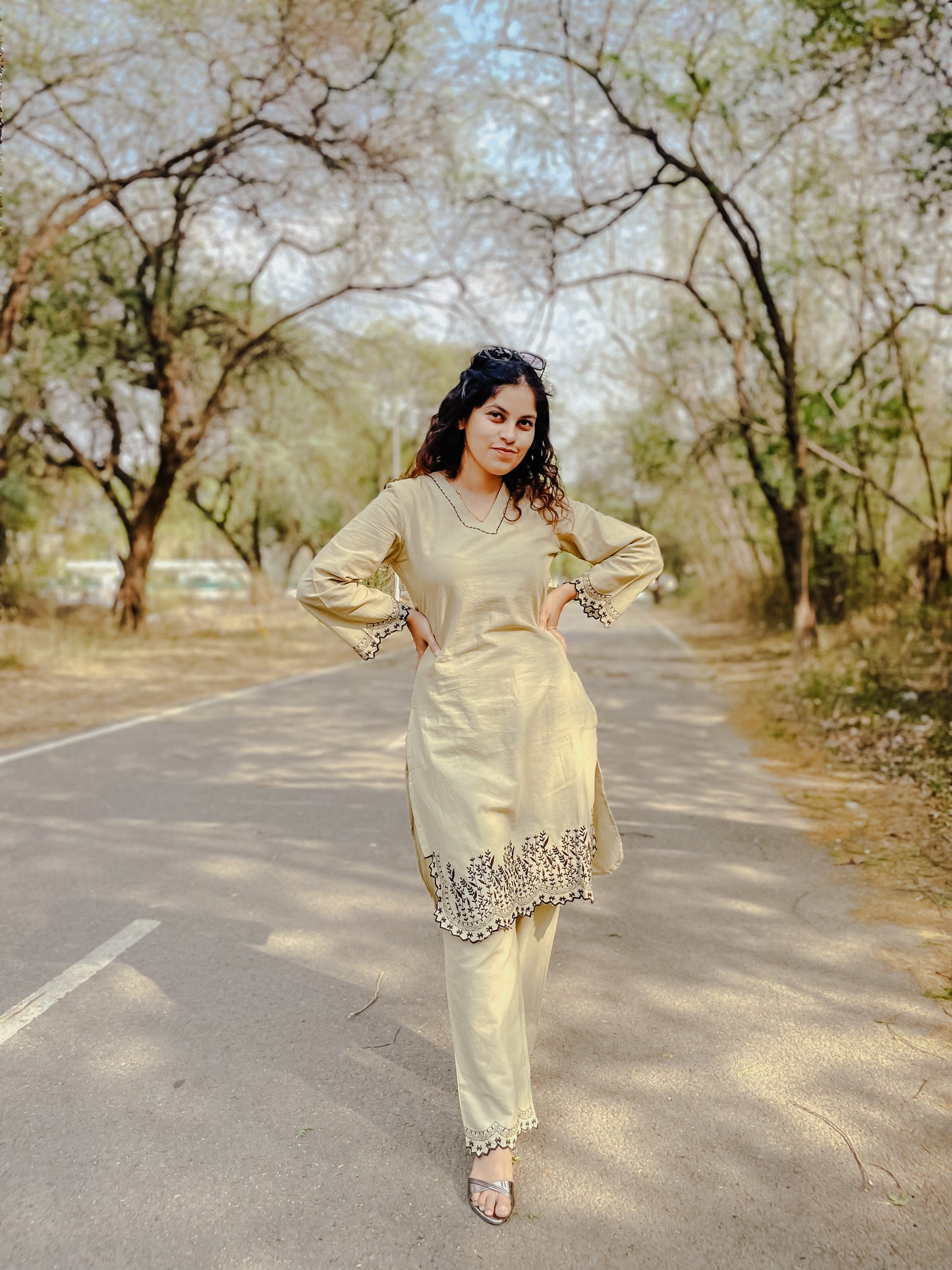 Noor-E-Kala Kurta Set