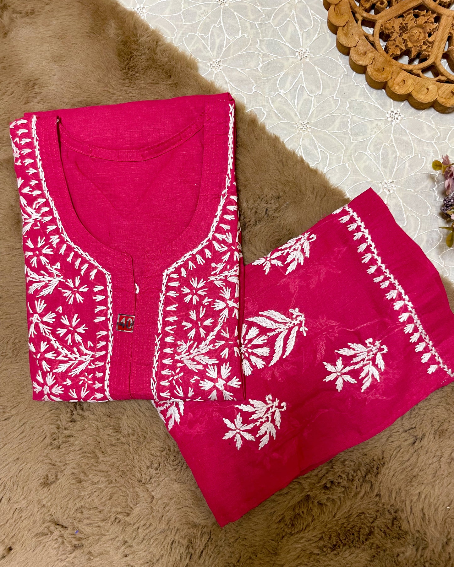Noor-e-Saaf Kurta Set