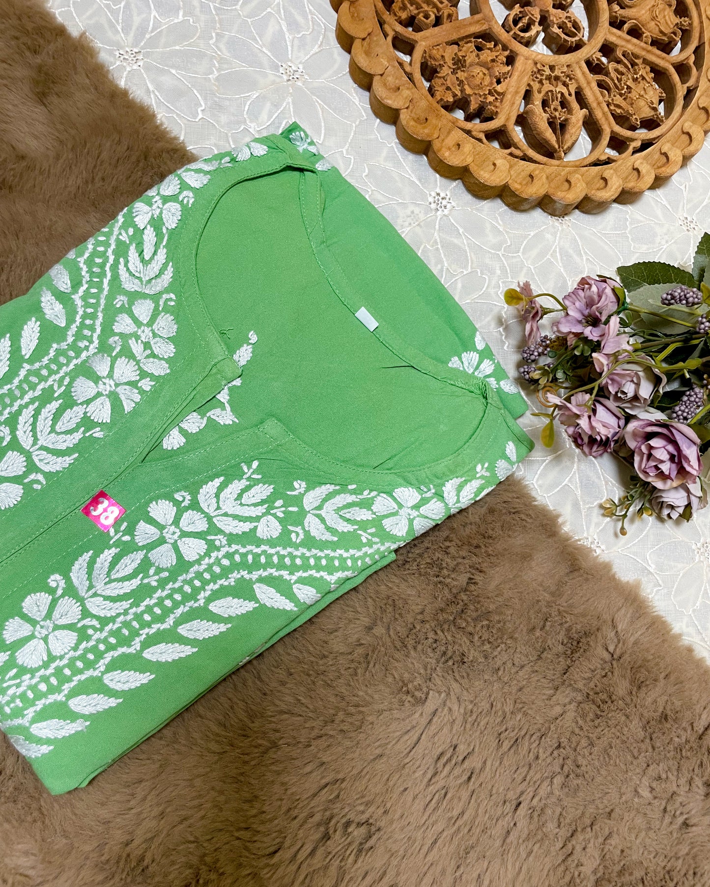 Rang-e-Noor Kurti